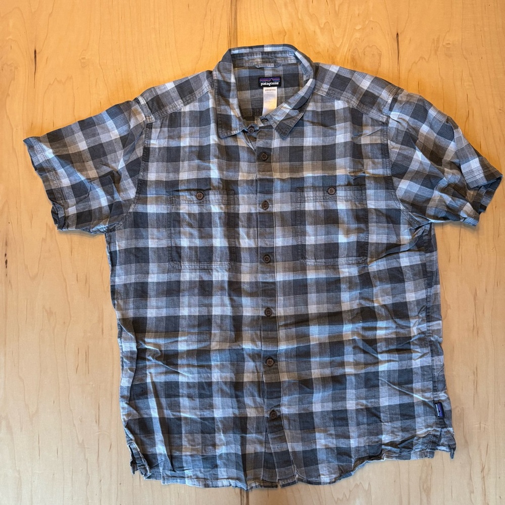 Patagonia Short-Sleeve Blue & Gray Plaid Button-Down Shirt